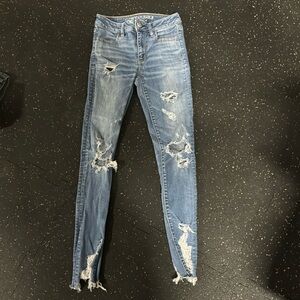 abercrombie blue jeans ripped